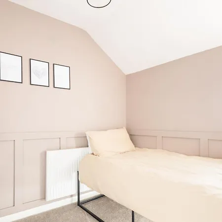 Host & - High Street Apartman Loftus