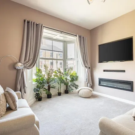 Apartment Host & - High Street *